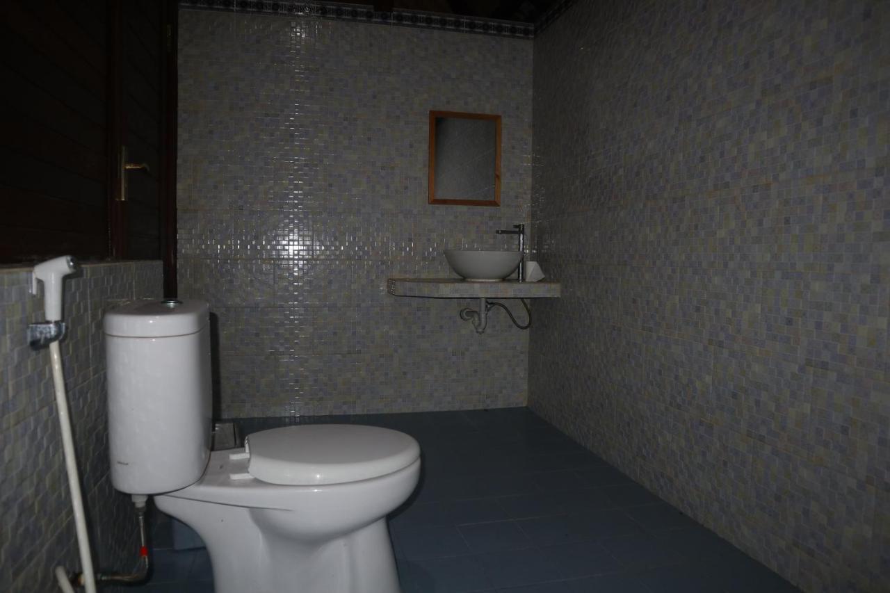 Svaha Nusa Guest House Nusa Lembongan  Bagian luar foto