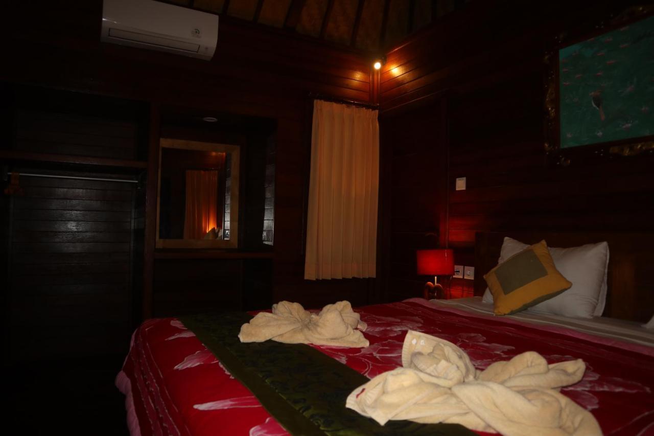 Svaha Nusa Guest House Nusa Lembongan  Bagian luar foto