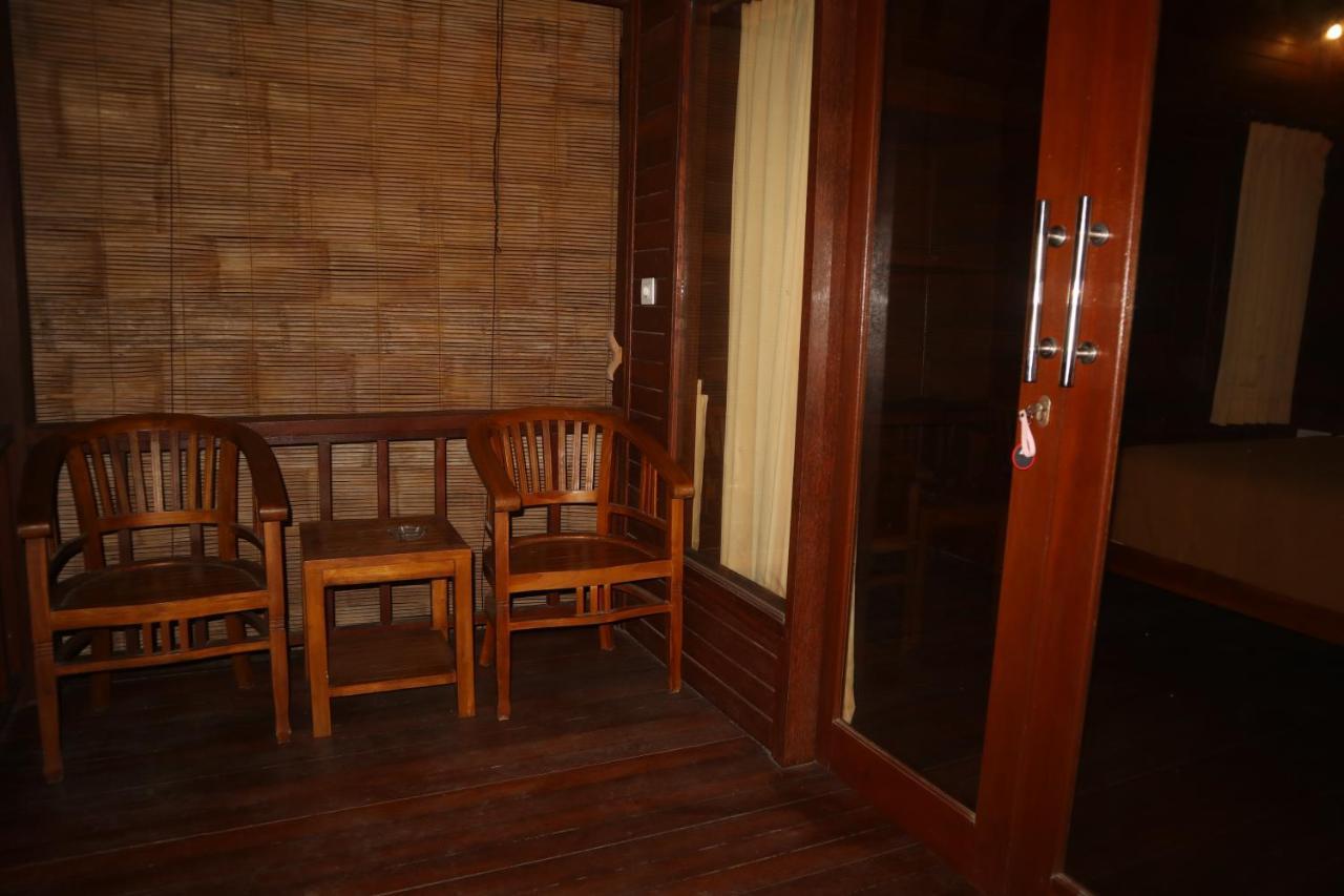 Svaha Nusa Guest House Nusa Lembongan  Bagian luar foto