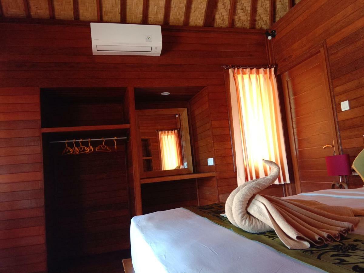 Svaha Nusa Guest House Nusa Lembongan  Bagian luar foto